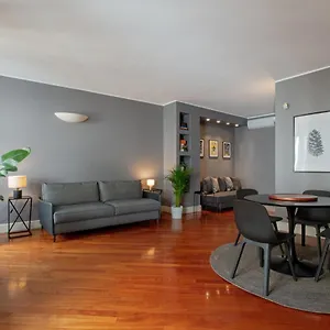 Apartment Mpm-attico In Piazza Duomo, Milan